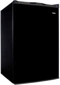 4.5 Cu. Ft. Compact Refrigerator Black HC45SG42SB