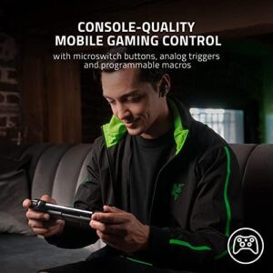 Razer Kishi V2 controller and Hammerhead earbuds bundle